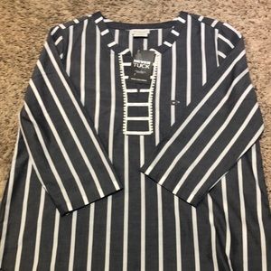 Van Heusen. Women Dress shirt.